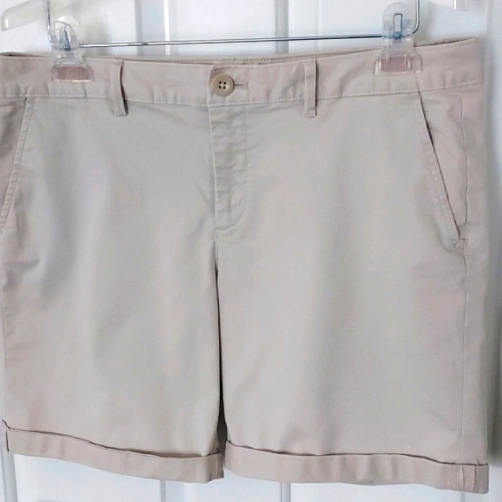 EDDIE BAUER Legend Wash Stretch Shorts Light Tan Women's Size 10